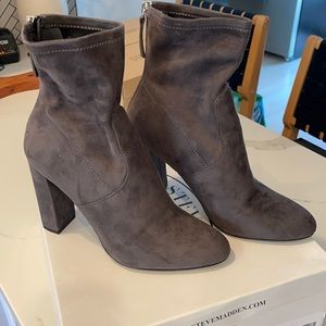 Steve Madden Brisk Booties